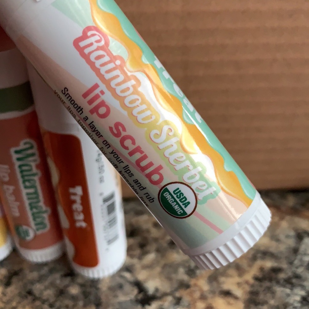 Lib balm๐๐ - Picture 3 of 3